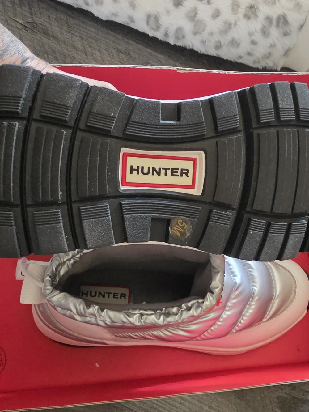 Hunter Ann Boot Silver Size 5 $149